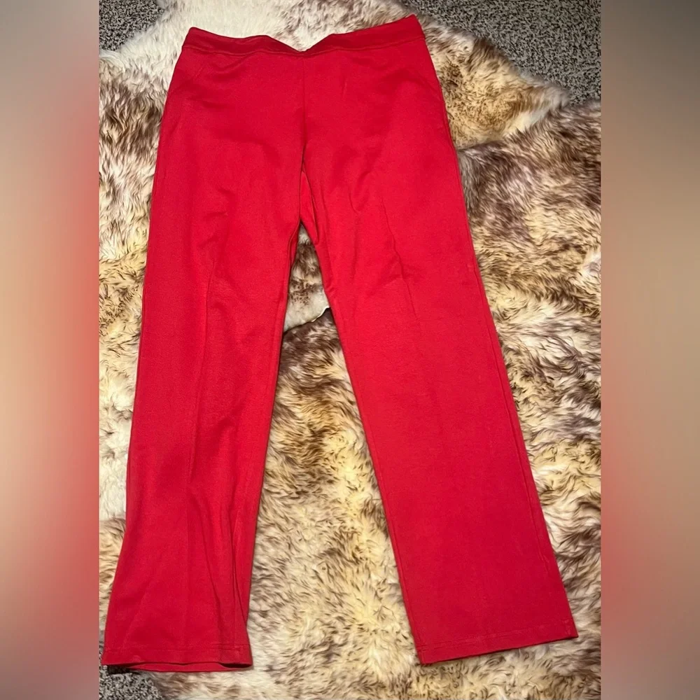 Emailing Red Pants - Picture 2 of 2